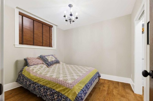650 29 Avenue Nw, Calgary, AB - Indoor Photo Showing Bedroom