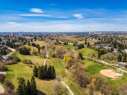 650 29 Avenue Nw, Calgary, AB - Outdoor With View
