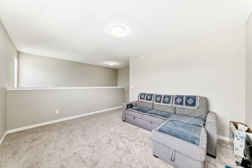 140 Howse Avenue Ne, Calgary, AB - Indoor