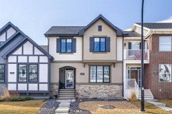 27 Cooperswood Court SWAirdrie, AB T4B 5E9