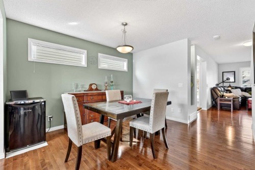 27 Copperpond Heights Se, Calgary, AB - Indoor Photo Showing Dining Room