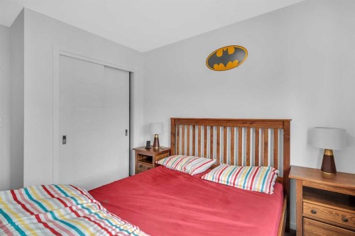 271 Carringham Road Nw, Calgary, AB - Indoor Photo Showing Bedroom