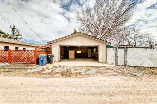 619 Maryvale Way Ne, Calgary, AB - Outdoor
