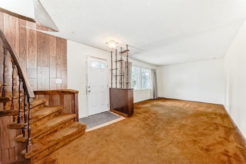 619 Maryvale Way Ne, Calgary, AB - Indoor Photo Showing Other Room