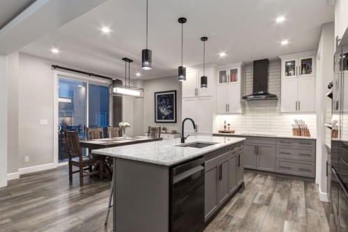 166 Osborne Common Sw, Airdrie, AB - Indoor Photo Showing Kitchen With Upgraded Kitchen