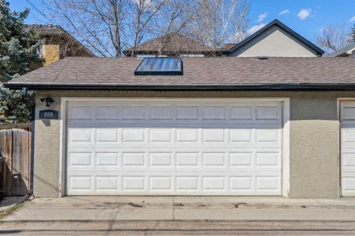 409 19 Avenue Ne, Calgary, AB - Outdoor