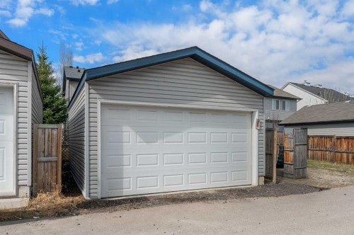 86 Elgin Meadows Gardens Se, Calgary, AB - Outdoor