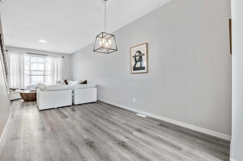 68 Wolf Gate, Okotoks, AB - Indoor