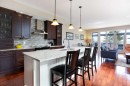136 43 Avenue Nw, Calgary, AB  - Indoor Photo Showing Kitchen With Upgraded Kitchen 