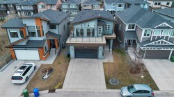 29 Aspen Summit Point SW Calgary, AB T3H 0V9