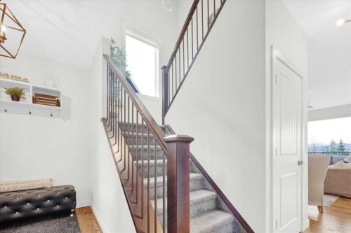 142 Fireside Bend, Cochrane, AB - Indoor Photo Showing Other Room