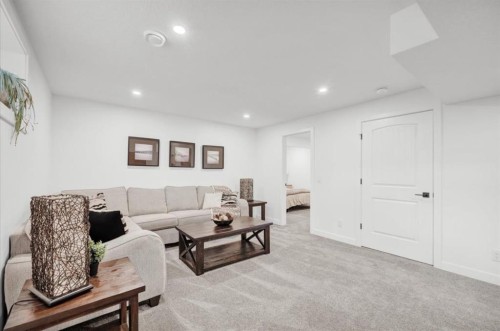 142 Fireside Bend, Cochrane, AB - Indoor