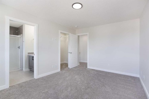 313 Cobblestone Gate Sw, Airdrie, AB - Indoor Photo Showing Other Room