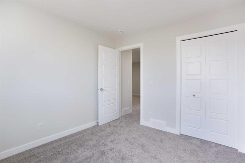 313 Cobblestone Gate Sw, Airdrie, AB - Indoor