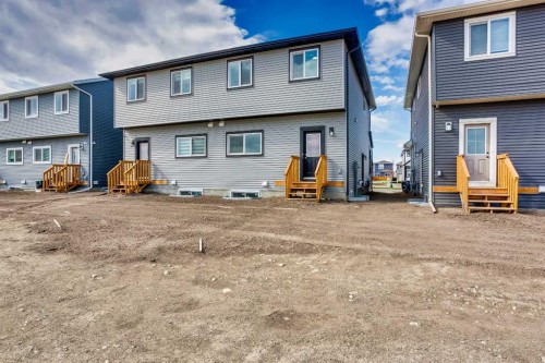 313 Cobblestone Gate Sw, Airdrie, AB - Outdoor