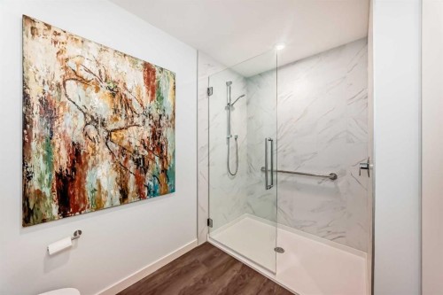 307-12 Mahogany Path Se, Calgary, AB - Indoor Photo Showing Bathroom