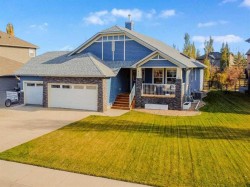 811 Boulder Creek Drive SELangdon, AB T0J 1X3