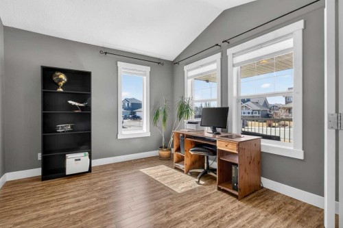 811 Boulder Creek Drive Se, Langdon, AB - Indoor Photo Showing Office