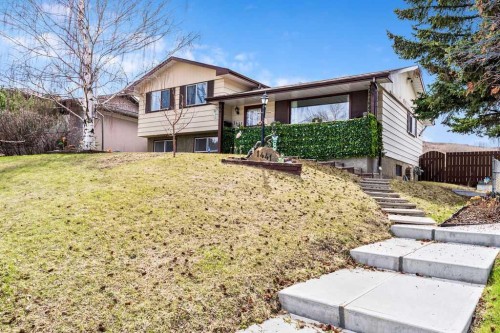 1441 Hunterbrook Road Nw, Calgary, AB - Outdoor