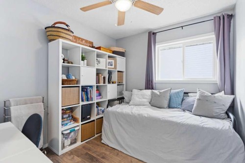 111 Shawglen Road Sw, Calgary, AB - Indoor Photo Showing Bedroom