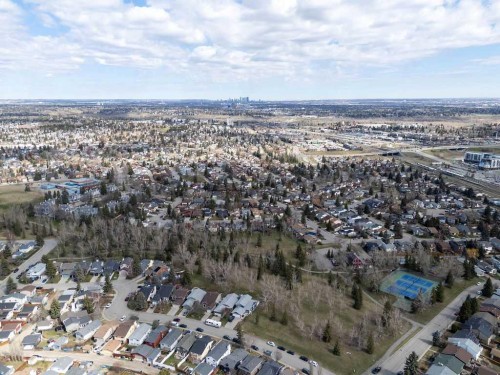 111 Shawglen Road Sw, Calgary, AB - Outdoor With View