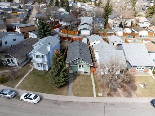 111 Shawglen Road Sw, Calgary, AB - Outdoor