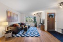 1629 29 Avenue Sw, Calgary, AB  - Indoor Photo Showing Living Room 