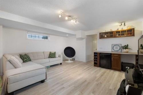 1629 29 Avenue Sw, Calgary, AB - Indoor
