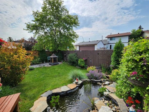 197 Abergale Close Ne, Calgary, AB - Outdoor