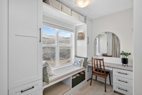 228 Cranbrook Square Se, Calgary, AB 