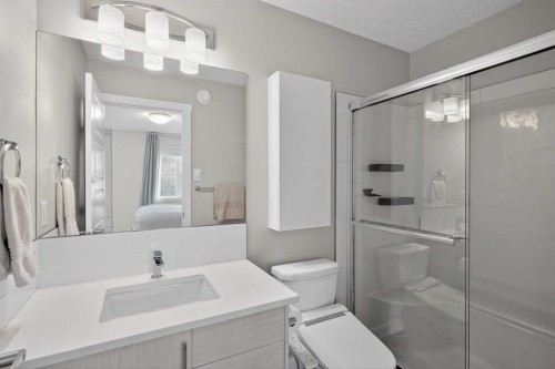 228 Cranbrook Square Se, Calgary, AB 