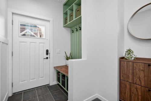 228 Cranbrook Square Se, Calgary, AB 