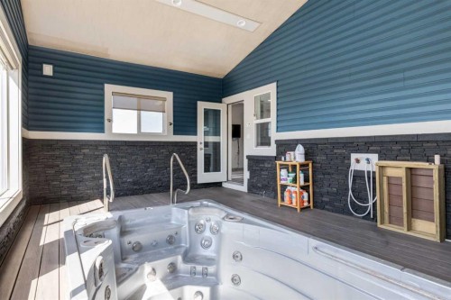 102 Speargrass Crescent, Carseland, AB - Indoor