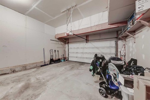 196 Hawkmere Way, Chestermere, AB - Indoor Photo Showing Garage