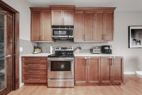 196 Hawkmere Way, Chestermere, AB - Indoor Photo Showing Kitchen