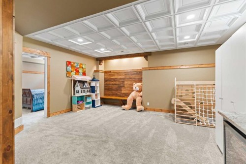 507 Windbrook Heights Sw, Airdrie, AB - Indoor Photo Showing Other Room