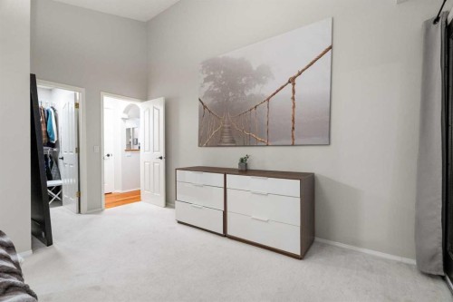 94 Edgebrook Heights Nw, Calgary, AB - Indoor Photo Showing Other Room