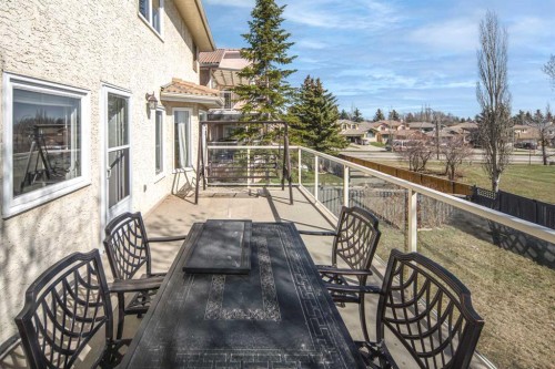2612 Signal Hill Drive Sw, Calgary, AB - Outdoor