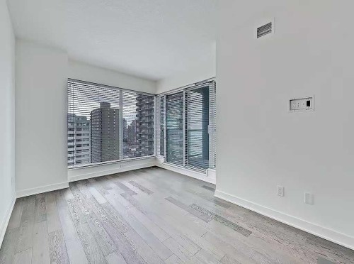 1901-930 6 Avenue Sw, Calgary, AB - Indoor Photo Showing Other Room
