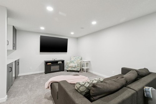 80 Brightoncrest Point Se, Calgary, AB - Indoor