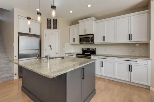152 Brightoncrest Manor Se, Calgary, AB - Indoor Photo Showing Kitchen With Upgraded Kitchen