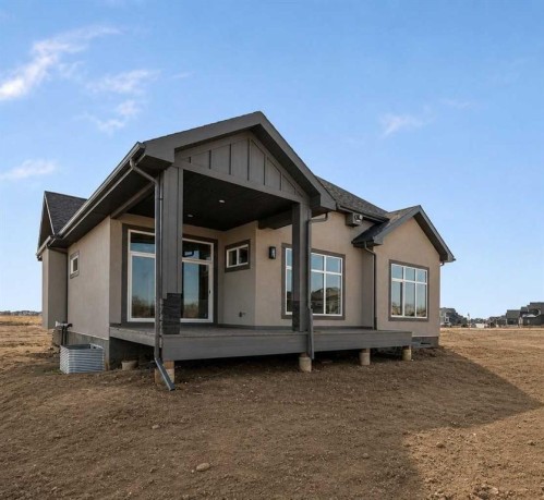 290 Muirfield Crescent, Lyalta, AB - Outdoor