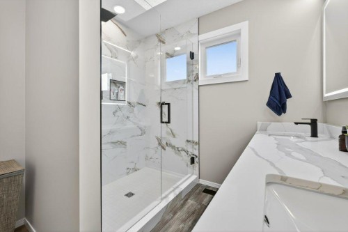 7 Henderson Bay Ne, Langdon, AB - Indoor Photo Showing Bathroom