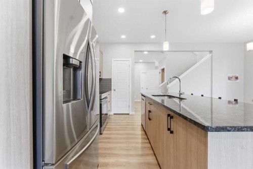 132 Highview Gate Se, Airdrie, AB - Indoor Photo Showing Kitchen With Upgraded Kitchen