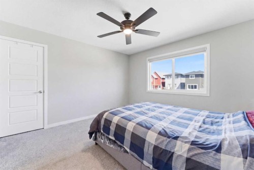 132 Highview Gate Se, Airdrie, AB - Indoor Photo Showing Bedroom