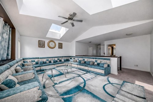 104 Panamount Terrace Nw, Calgary, AB - Indoor Photo Showing Other Room