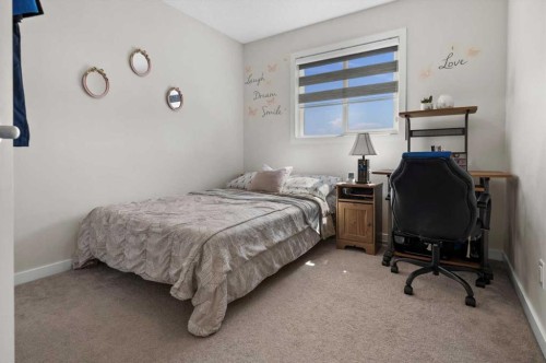 589 Masters Road Se, Calgary, AB - Indoor Photo Showing Bedroom