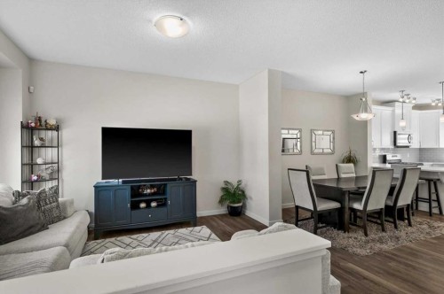 589 Masters Road Se, Calgary, AB - Indoor
