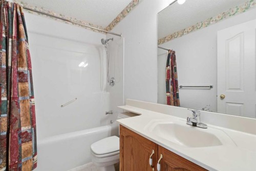 111 Coverton Close Ne, Calgary, AB - Indoor Photo Showing Bathroom
