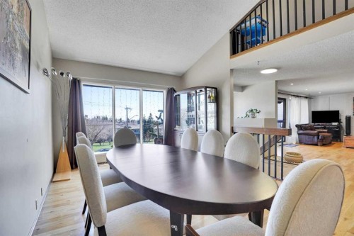 5819 Coach Hill Road Sw, Calgary, AB - Indoor Photo Showing Dining Room